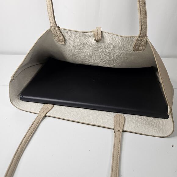 Y2K BCBG Paris Reversible Faux Leather Tote Laptop Bag Beige Goldtone Hardware - Picture 4 of 16